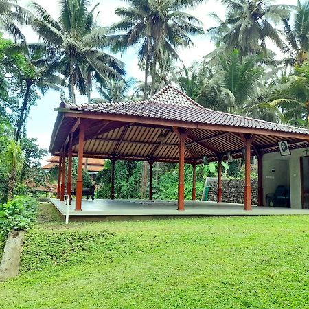 As I Am Ubud Retreat Exterior photo